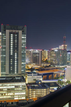 ＴＨＥ　ＹＯＫＯＨＡＭＡ　ＦＲＯＮＴ　ＴＯＷＥＲ 