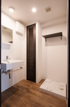 Ｂａｒｋ　Ｌａｎｅ　新宿御苑前 