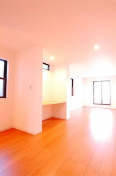 本町２丁目戸建 