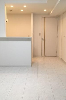 クレイシア新宿 