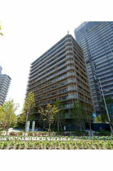 ＨＡＲＵＭＩ　ＦＬＡＧ　ＰＡＲＫ　ＶＩＬＬＡＧＥ 