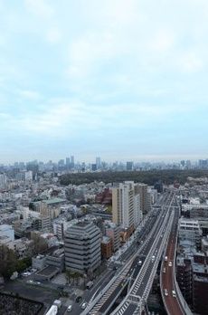 フロンティア新宿タワー 
