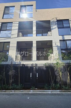 エクセルシオール新宿河田町 