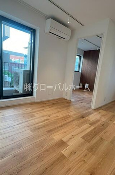 エクセルシオール新宿河田町 