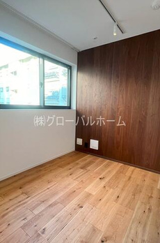 エクセルシオール新宿河田町 