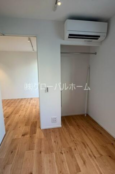 エクセルシオール新宿河田町 