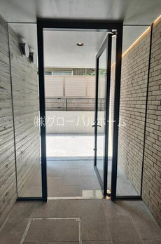 エクセルシオール新宿河田町 