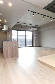 ＧＲＡＮ　ＥＢＩＳＵ 