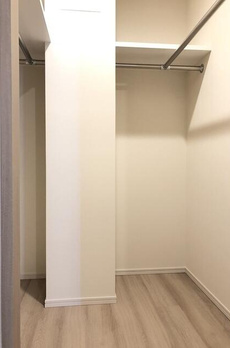 クレヴィア新宿若松町 