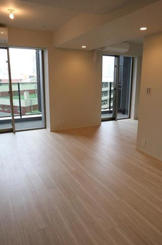 ＴＨＥ　ＣＯＵＲＴ　神宮外苑 