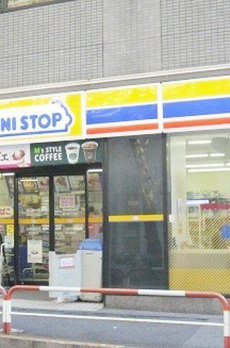 アベニール御徒町 