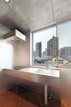 ＳＨＩＮＪＵＫＵ　ＮＥＷ　ＶＩＬＬＡ 