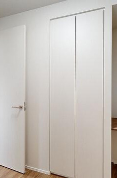 クレストコート上野 