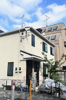 池尻２丁目駐車場付き戸建て　２階部分 