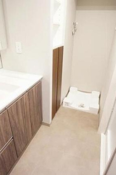 ＬＩＭＥ　ＲＥＳＩＤＥＮＣＥ　ＨＩＫＩＦＵＮＥ 