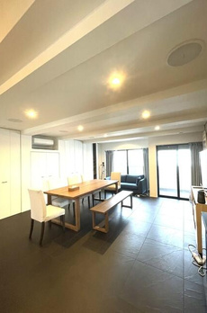 上目黒４丁目戸建 