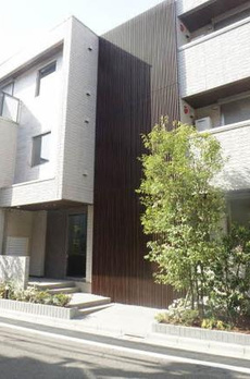 ＪＯＹ　ＧＡＲＤＥＮ　ＹＯＹＯＧＩ 