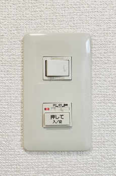 クレールメゾン左門町 
