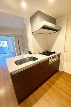 ＨＩＬＬ　ＦＬＡＴ　ＯＳＡＫＩ 