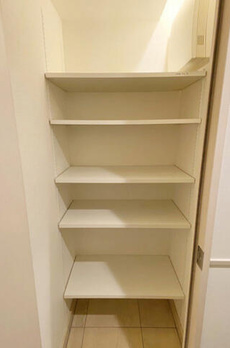 ＨＩＬＬ　ＦＬＡＴ　ＯＳＡＫＩ 