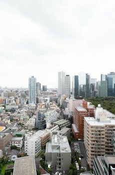 プラティーヌ新宿新都心 