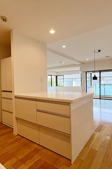 ＫＡＭＩＵＭＡ　ＰＩＮＥ　ＨＩＬＬＳ 