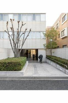 Ｔｈｅ　Ｍａｒｋ　ＭＩＮＡＭＩ－ＡＺＡＢＵ 