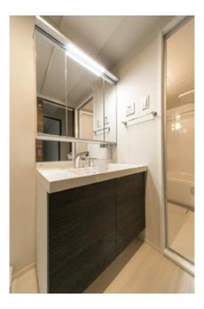 ＨＩＧＡＳＨＩＫＯＭＡＴＳＵＧＡＷＡ　ＡＰＡＲＴＭＥＮＴ 