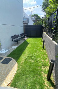 ＤＡＳＨ　ＬＩＶＩＮＧ　ＹＯＹＯＧＩ　ＵＥＨＡＲＡ 