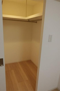 ＺＯＯＭ秋葉原ＳＱＵＡＲＥ 