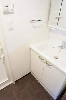 ＬＩＭＥ　ＲＥＳＩＤＥＮＣＥ　ＨＩＫＩＦＵＮＥ 
