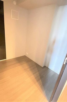 ローレルタワールネ浜松町 
