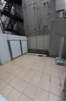 シュトラーレ四番町 