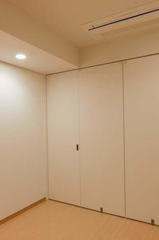 ＭＯＭＥＮＴＯ　ＳＨＩＯＤＯＭＥ 
