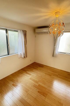 北沢４丁目戸建て 
