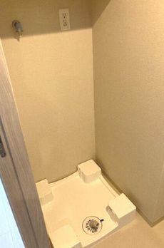 クリオラベルヴィ新富町 