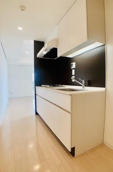 Ｂｒｉｌｌｉａ　ｉｓｔ　北沢ＫＥＹＡＫＩ 