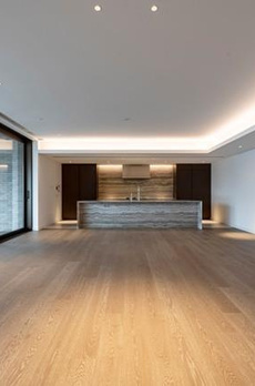 ＭＡＲＱ　ＯＭＯＴＥＳＡＮＤＯ　ＯＮＥ 
