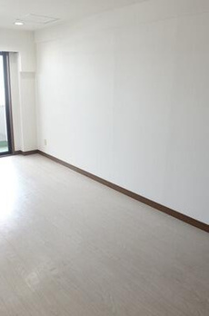 リエール市ヶ谷 