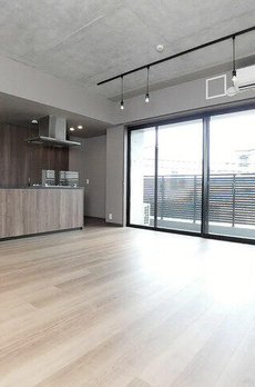 ＧＲＡＮ　ＥＢＩＳＵ 