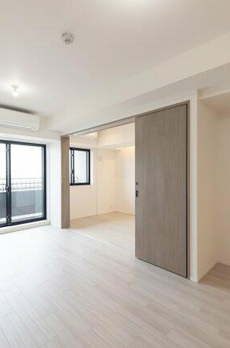 ＲＥＳＩＤＥＮＣＥ　ＫＯＥＮＪＩ 