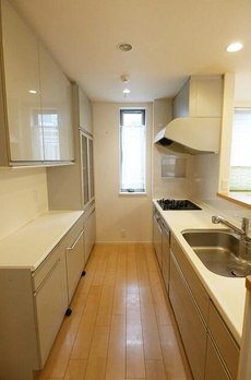 神山町へーベルハウス 