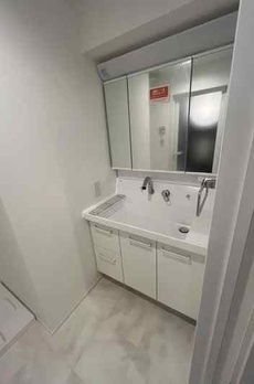 ＴＡＺ　Ｂｕｉｌｄｉｎｇ 