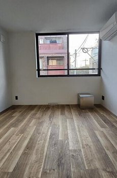 エピ三軒茶屋 
