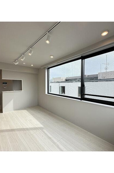 オープンブルーム渋谷本町 