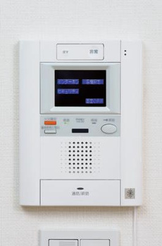 アパートメンツ三田 