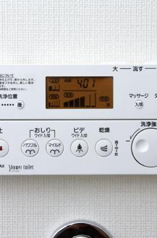 アパートメンツ三田 