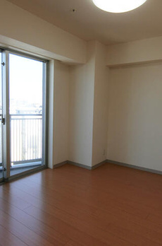 ＨＯＵＳＥ岩本町 