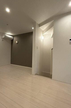 世田谷区弦巻三丁目 