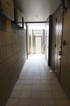 ロイヤル三軒茶屋 